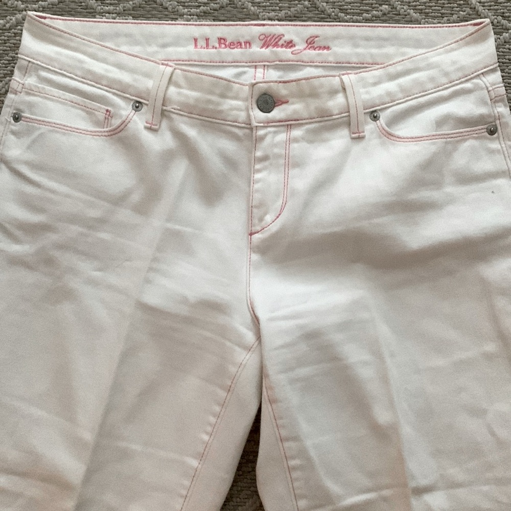 L.L. Bean White Jeans: Pink Stitching accents, Ribbon belt, Bootcut & Wider Leg - Picture 4 of 12